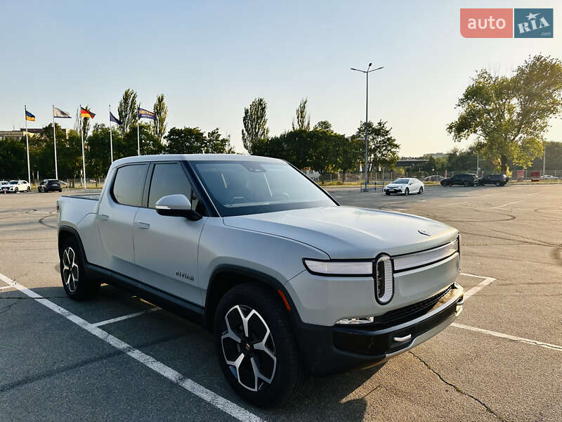 Пікап Rivian R1T 2024 в Дніпрі