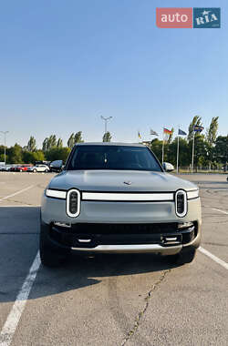 Пикап Rivian R1T 2024 в 