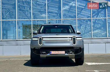 Пікап Rivian R1T 2022 в 