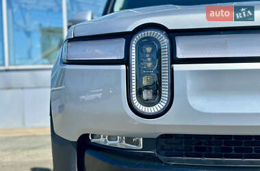 Пікап Rivian R1T 2022 в 