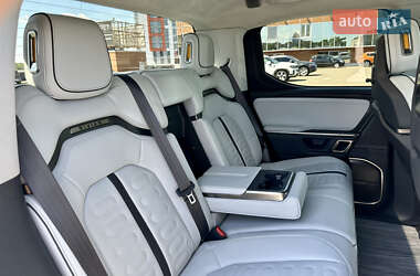 Пікап Rivian R1T 2022 в 