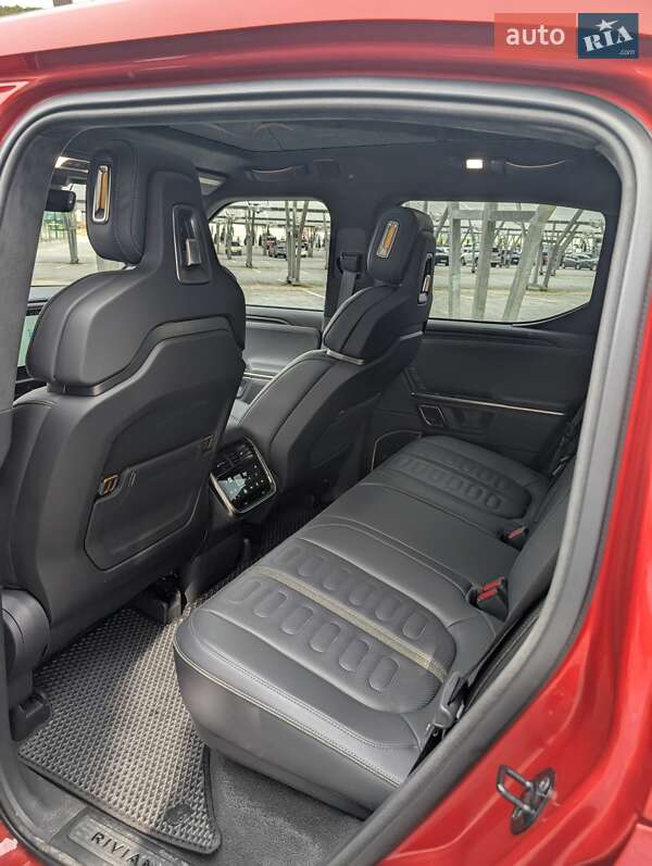 Пикап Rivian R1T 2023 в Львове фото 15 Пикап Rivian R1T 2023 в Львове