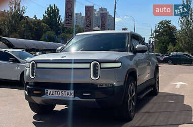 Пікап Rivian R1T 2022 в 