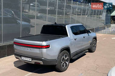 Пікап Rivian R1T 2022 в 