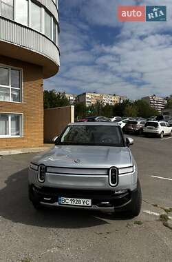Пикап Rivian R1T 2023 в 
