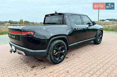Пікап Rivian R1T 2022 в 