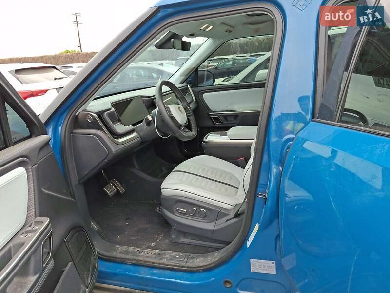Пикап Rivian R1T 2023 в Ирпене