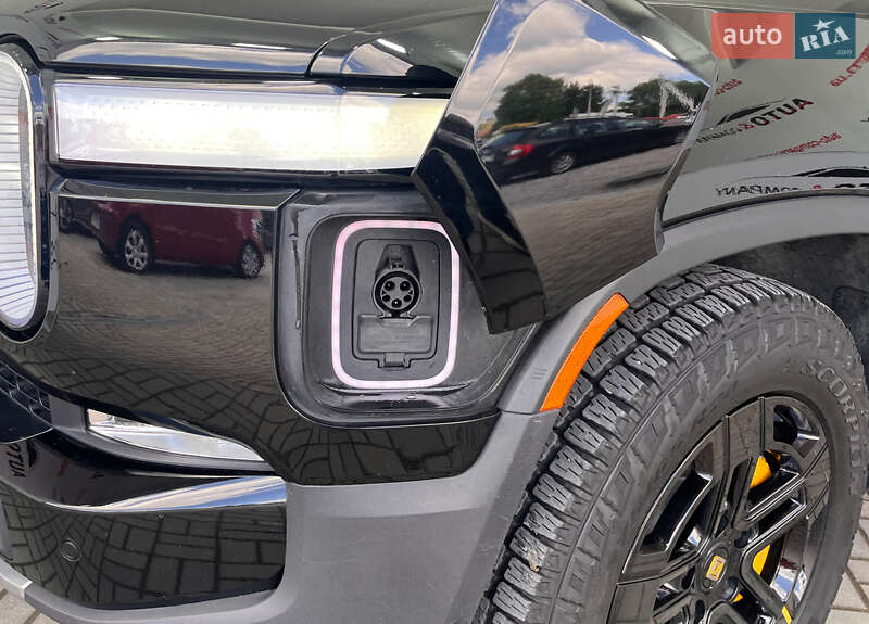 Пикап Rivian R1T 2022 в Львове