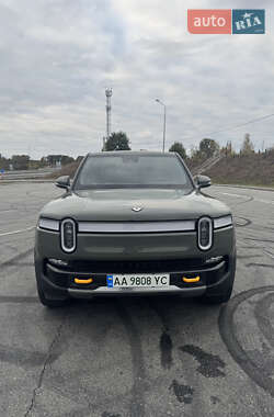 Пикап Rivian R1T 2022 в  фото 12 Пикап Rivian R1T 2022 в