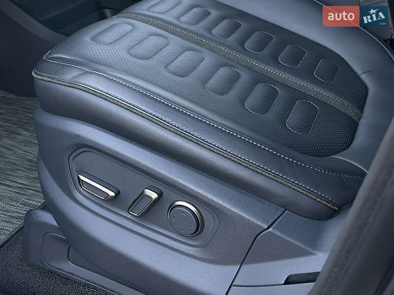 Пікап Rivian R1T 2022 в Києві