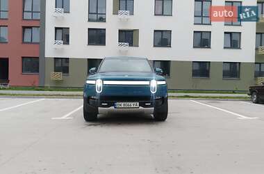 Пікап Rivian R1T 2022 в Рівному