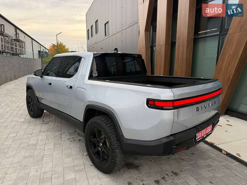 Пикап Rivian R1T 2023 в Луцке фото 5 Пикап Rivian R1T 2023 в Луцке