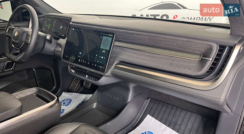 Пікап Rivian R1T 2022 в Львові