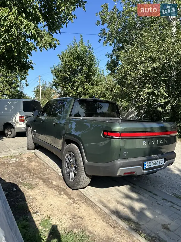 Rivian R1T