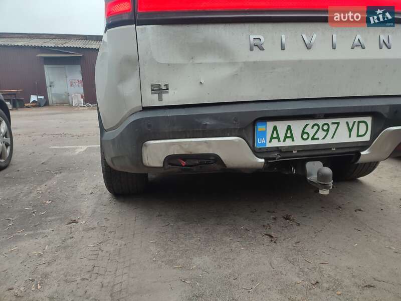 Пикап Rivian R1T 2023 в Киеве