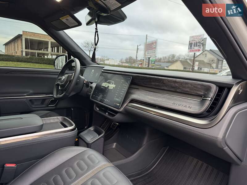 Пикап Rivian R1T 2022 в Черновцах фото 45 Пикап Rivian R1T 2022 в Черновцах