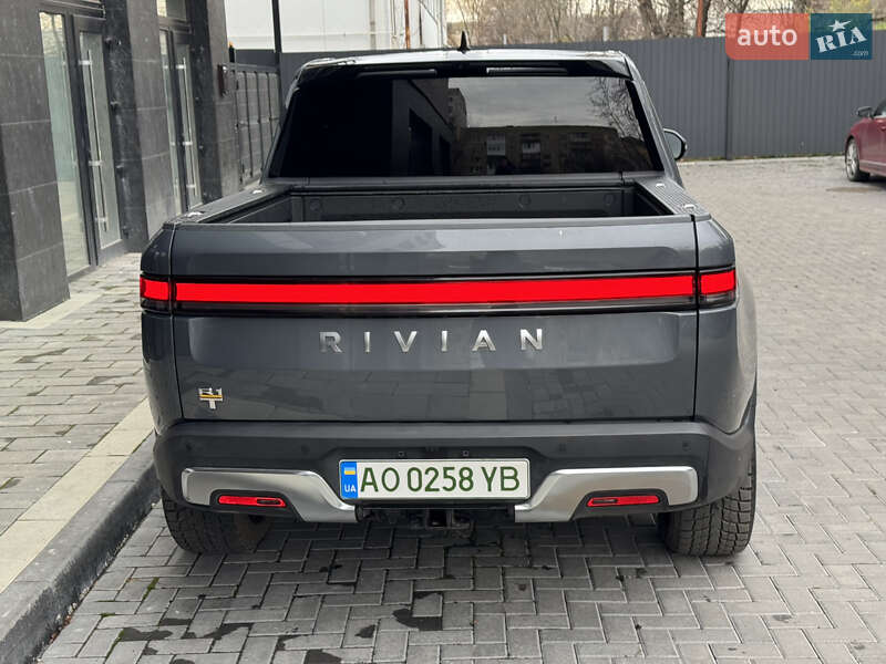 Внедорожник / Кроссовер Rivian R1T 2023 в Ужгороде