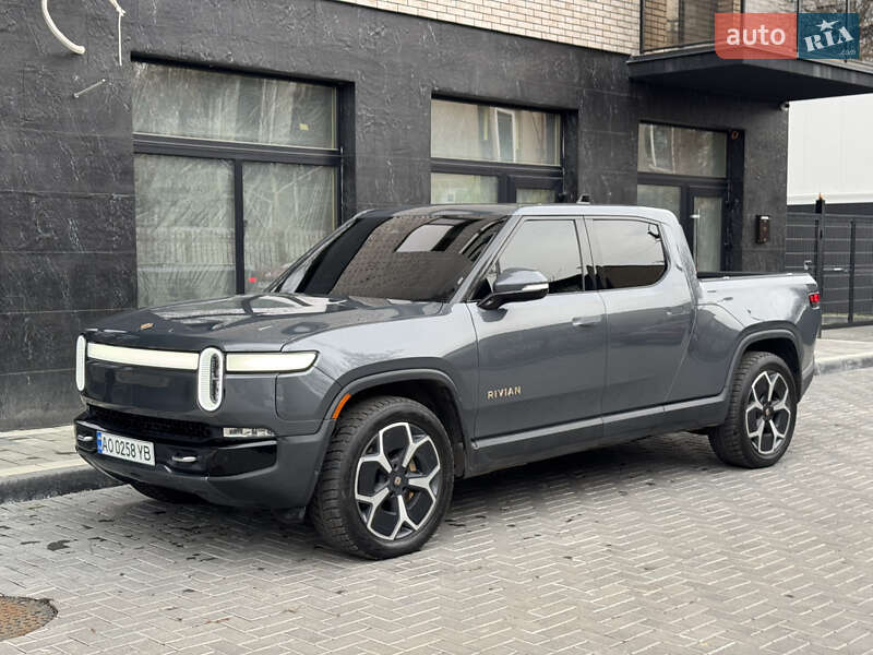 Внедорожник / Кроссовер Rivian R1T 2023 в Ужгороде