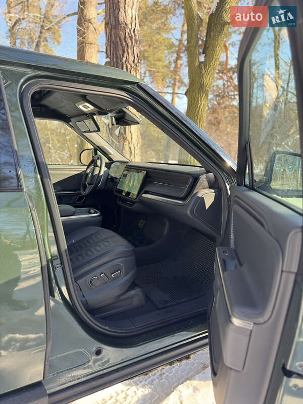 Пикап Rivian R1T 2023 в Киеве