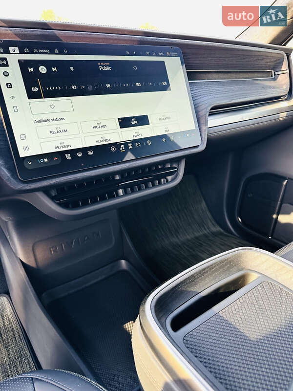 Пикап Rivian R1T 2024 в Днепре