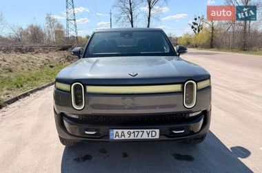 Пикап Rivian R1T 2022 в Вышгороде