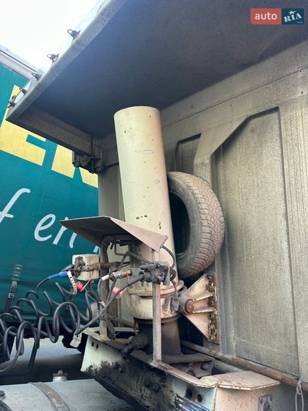 Самосвал прицеп Robuste Kaiser 1995 в Киеве