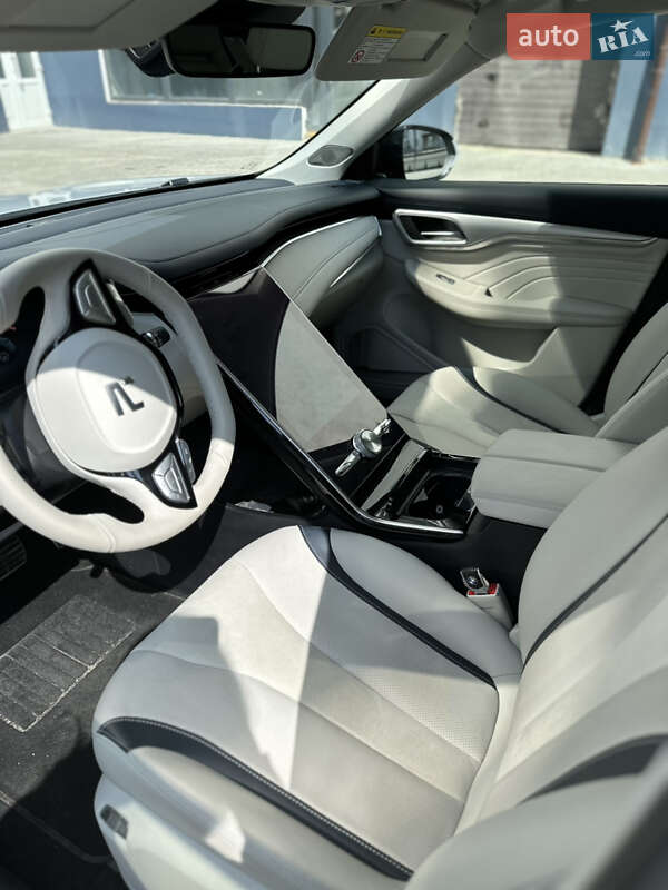 Внедорожник / Кроссовер Roewe Marvel R 2021 в Ивано-Франковске