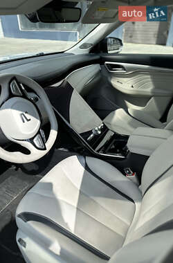 Внедорожник / Кроссовер Roewe Marvel R 2021 в 