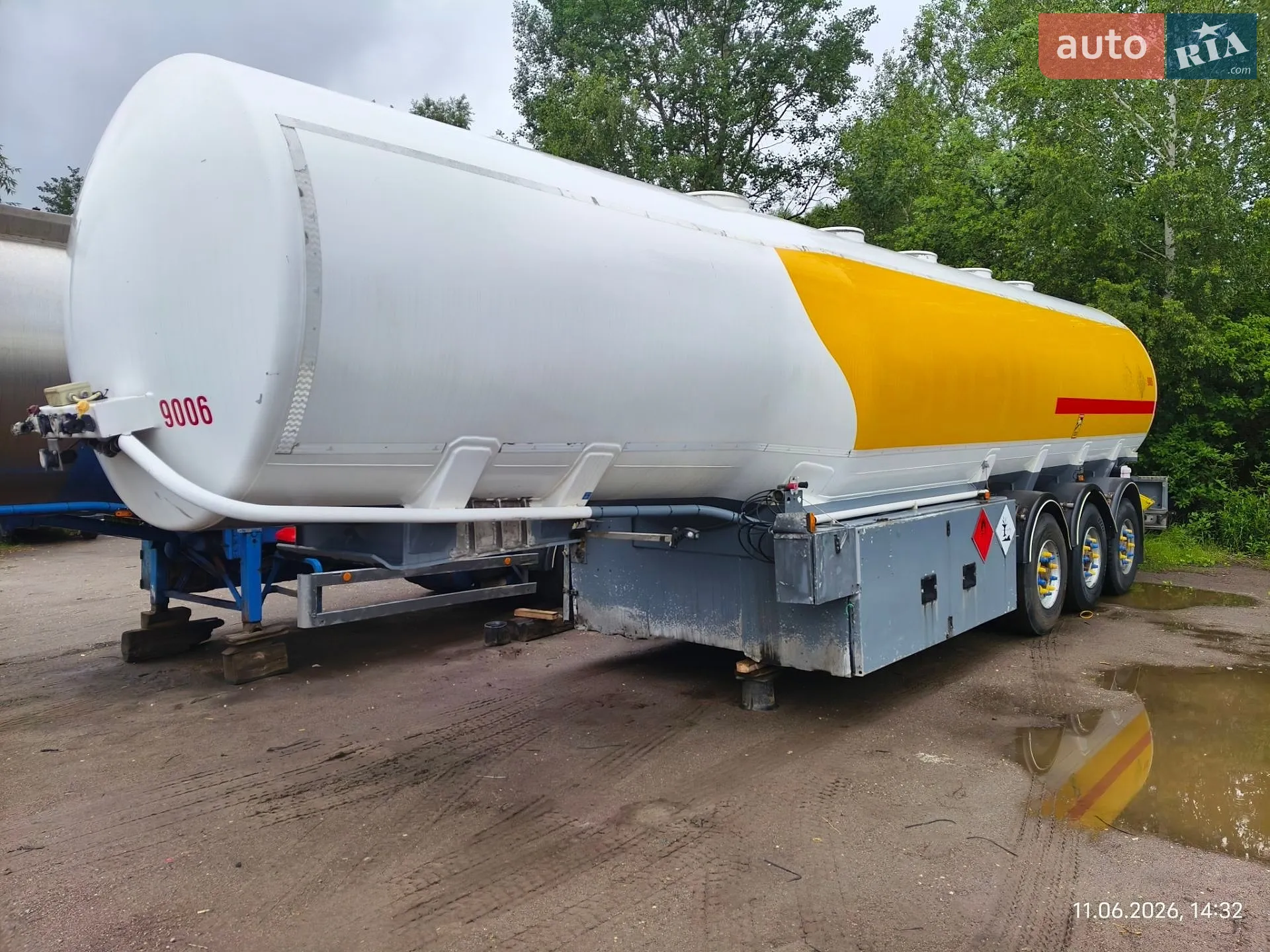 rrrページ AUTO.RIA – Продам Рохр Рохр 2003 цистерна полуприцеп бу у Каменке
