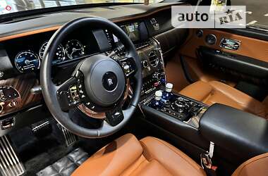 Позашляховик / Кросовер Rolls-Royce Cullinan 2019 в 