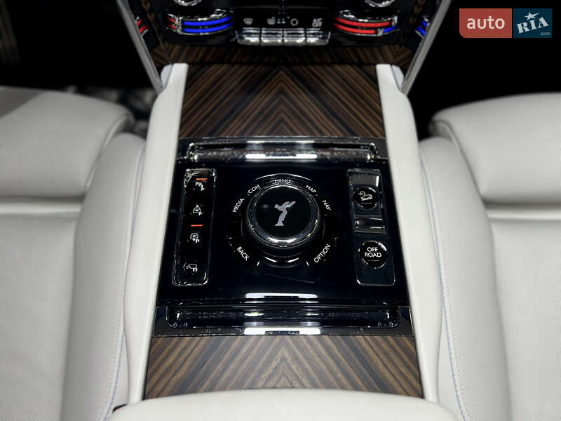 Внедорожник / Кроссовер Rolls-Royce Cullinan 2019 в Одессе