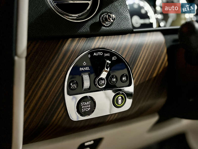 Внедорожник / Кроссовер Rolls-Royce Cullinan 2019 в Одессе