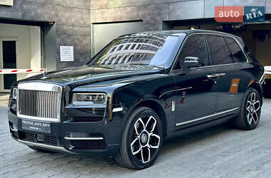 Внедорожник / Кроссовер Rolls-Royce Cullinan 2019 в 