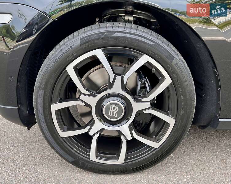 Внедорожник / Кроссовер Rolls-Royce Cullinan 2022 в Киеве