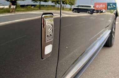 Внедорожник / Кроссовер Rolls-Royce Cullinan 2022 в 