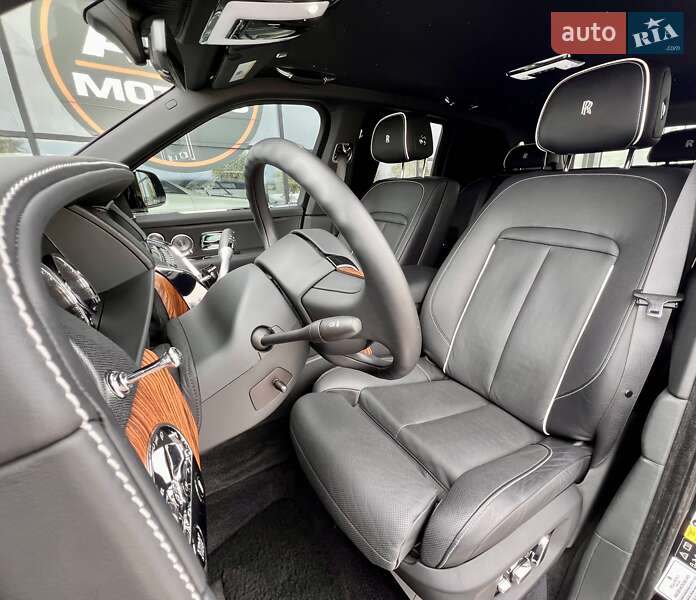 Внедорожник / Кроссовер Rolls-Royce Cullinan 2022 в Киеве