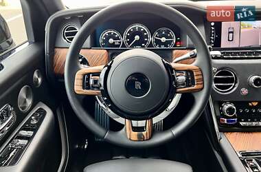 Внедорожник / Кроссовер Rolls-Royce Cullinan 2022 в 