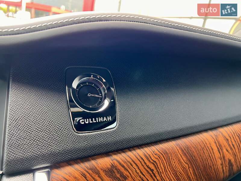 Внедорожник / Кроссовер Rolls-Royce Cullinan 2022 в Киеве