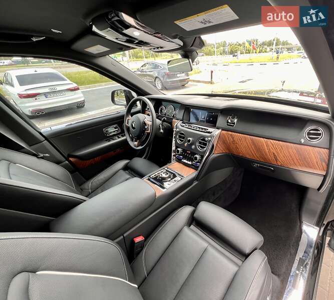 Внедорожник / Кроссовер Rolls-Royce Cullinan 2022 в Киеве