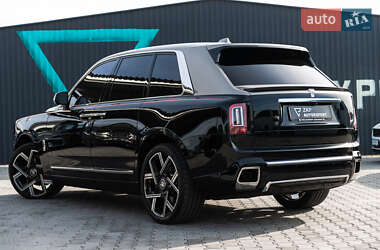 Внедорожник / Кроссовер Rolls-Royce Cullinan 2019 в 