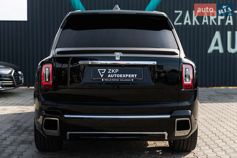Внедорожник / Кроссовер Rolls-Royce Cullinan 2019 в Мукачево