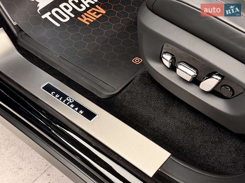 Позашляховик / Кросовер Rolls-Royce Cullinan 2020 в Києві