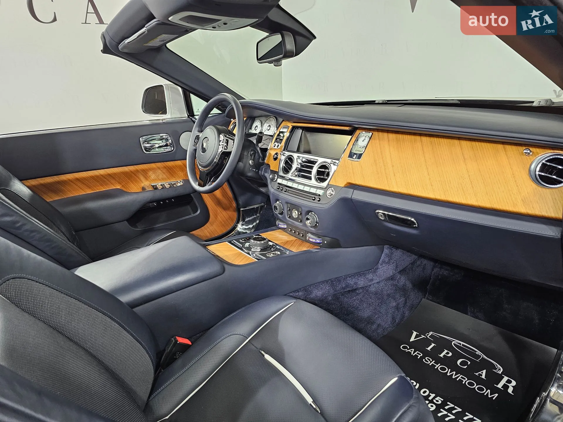 2016 Rolls-Royce Dawn - мініатюра 24