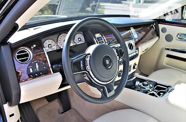 Седан Rolls-Royce Ghost 2010 в 