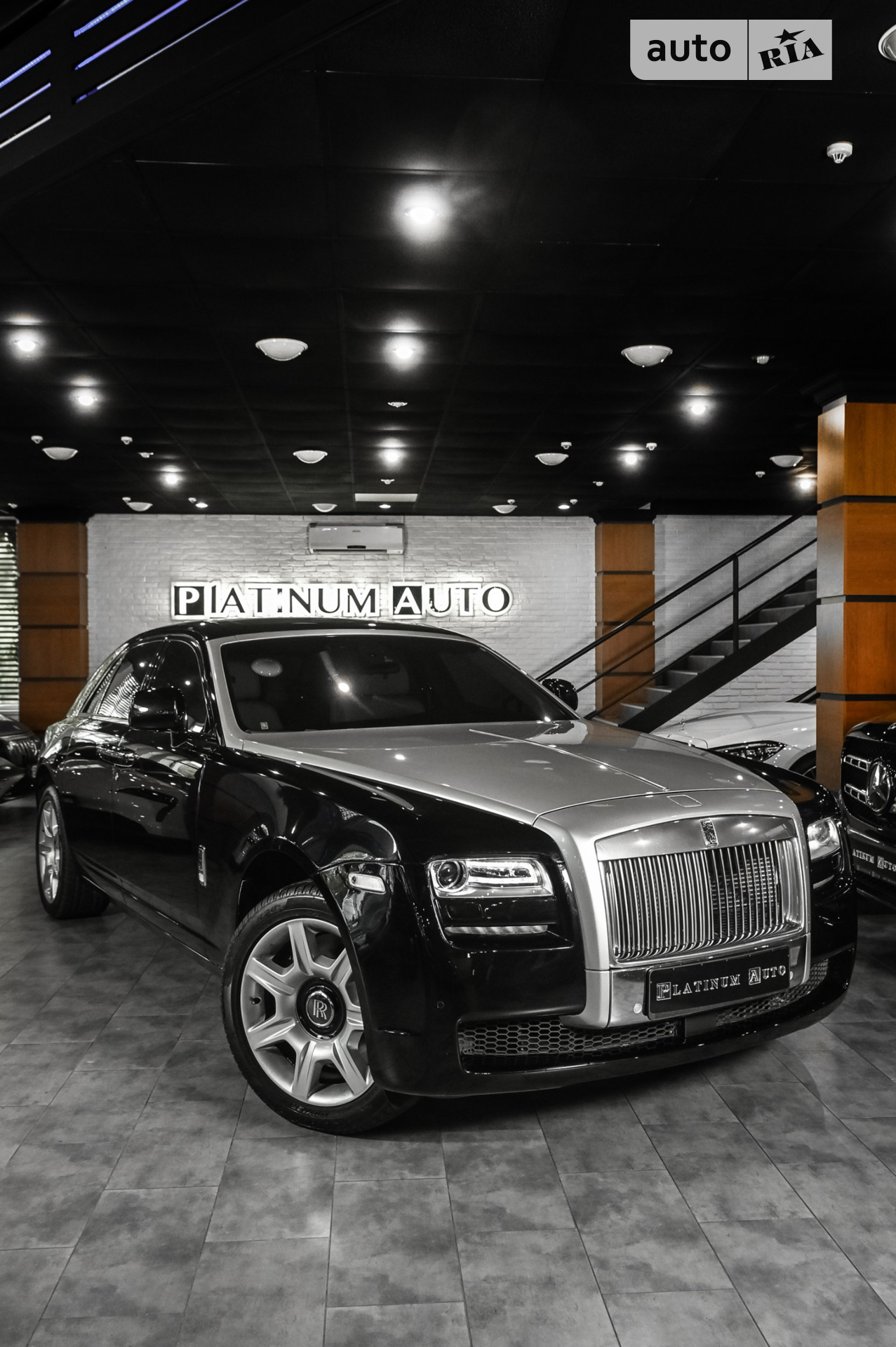 2011 Rolls-Royce Ghost - мініатюра 62