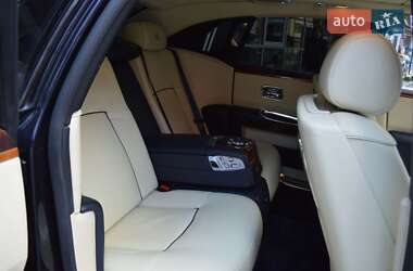 Седан Rolls-Royce Ghost 2012 в 