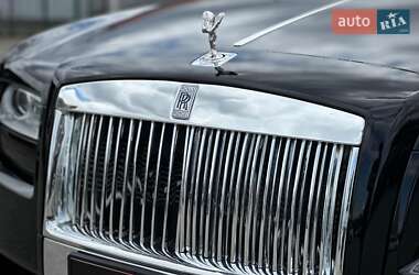 Седан Rolls-Royce Ghost 2013 в 