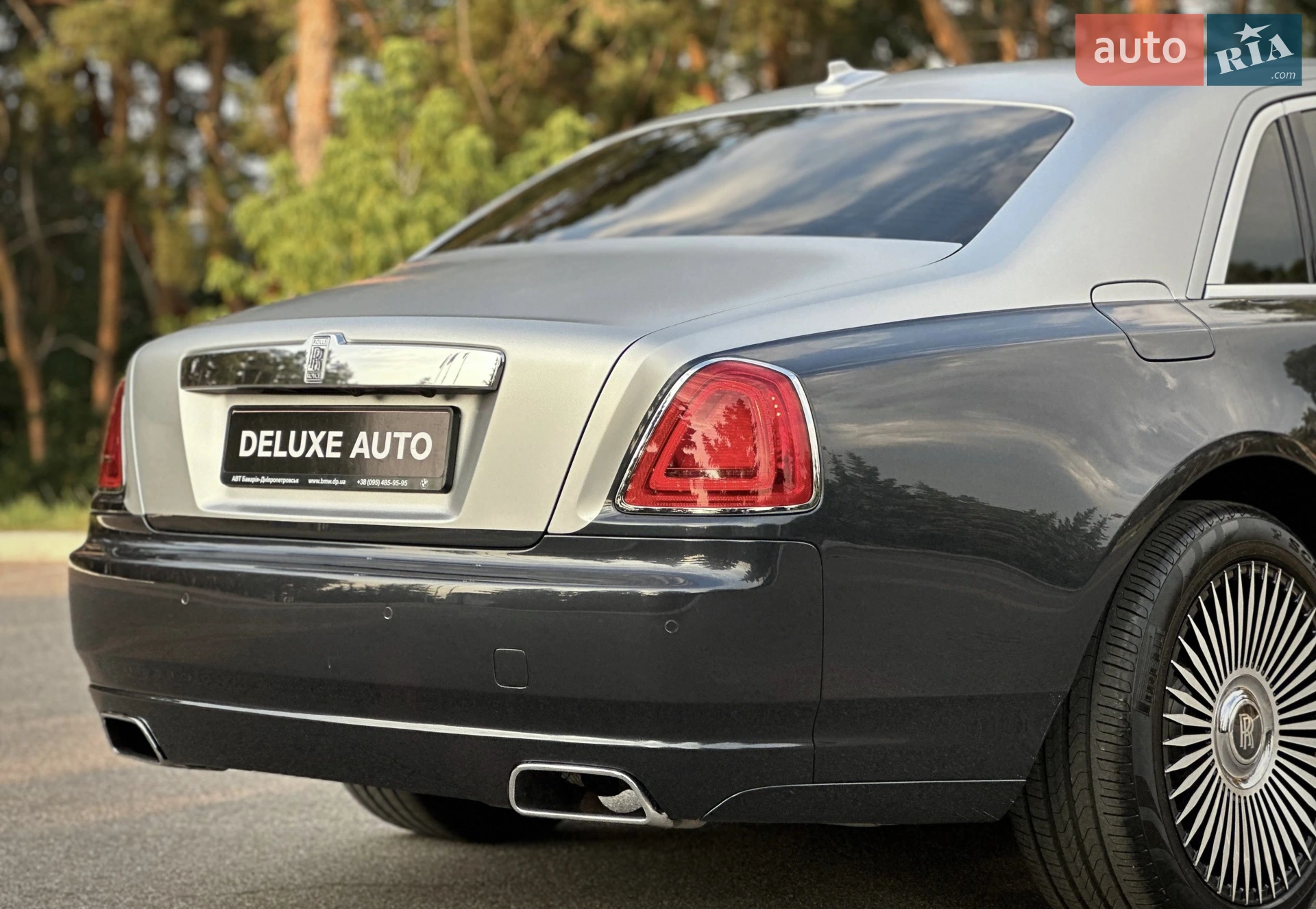 2011 Rolls-Royce Ghost - мініатюра 29