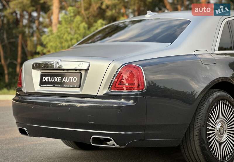 Седан Rolls-Royce Ghost 2011 в Києві
