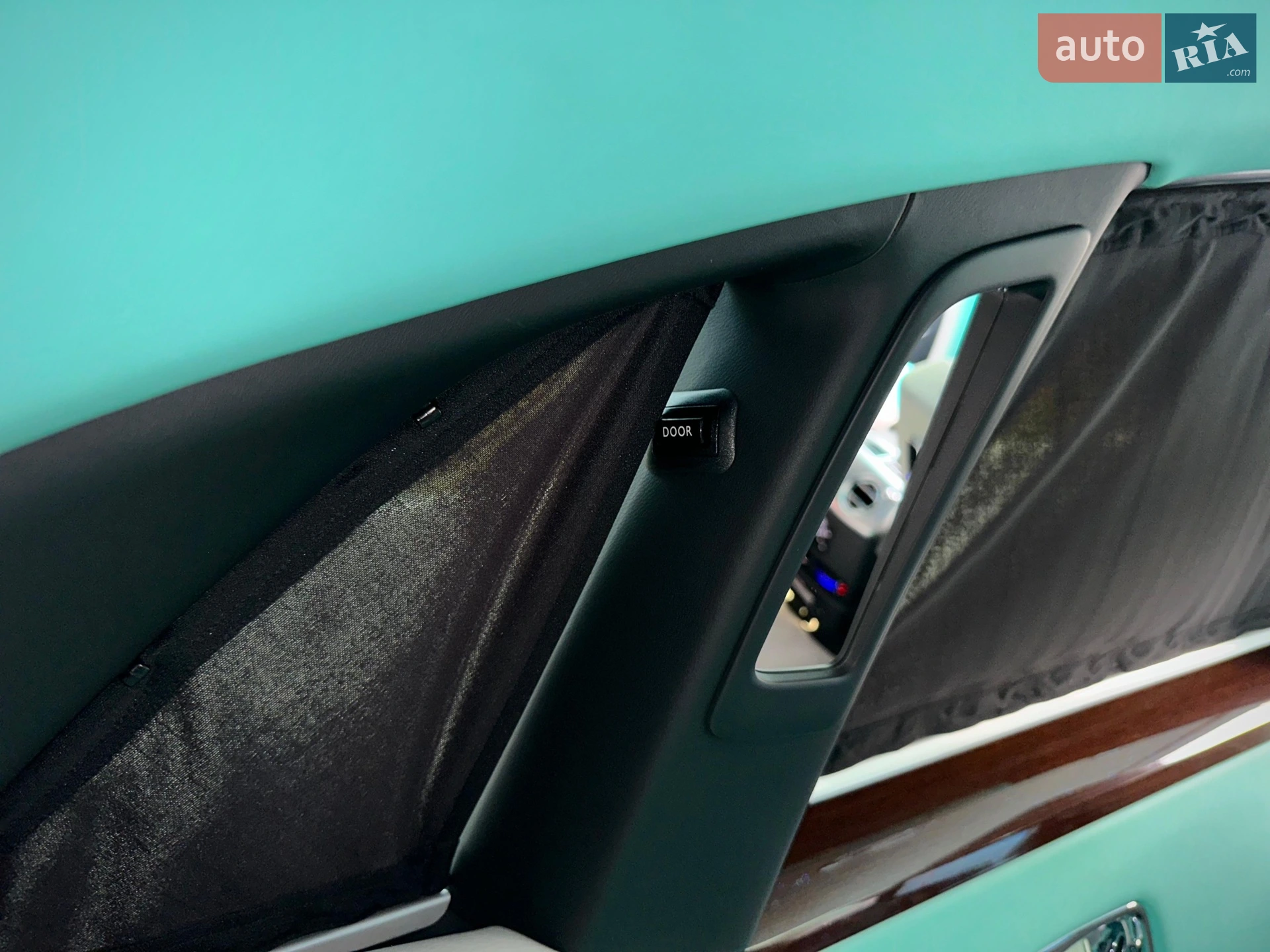 2011 Rolls-Royce Ghost - мініатюра 62